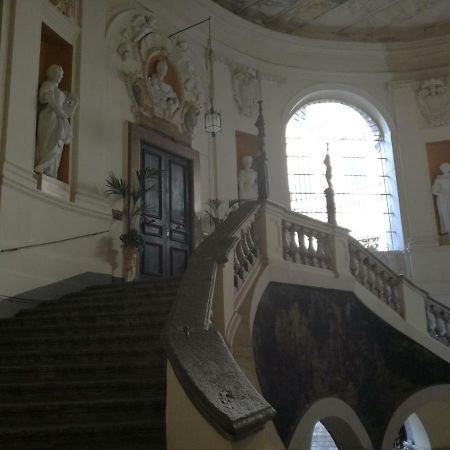 Residenza Spinelli Appartement Napels Buitenkant foto