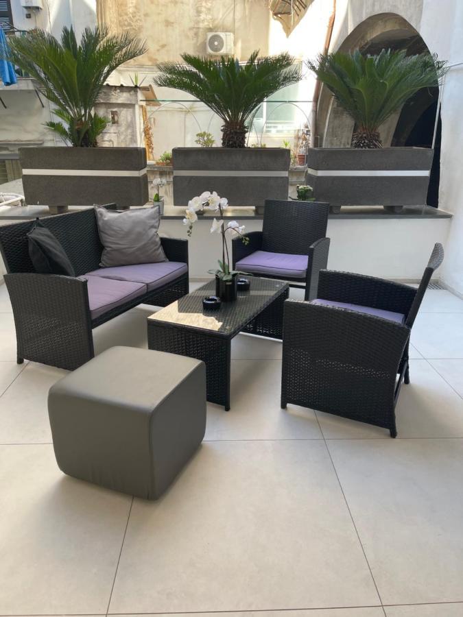 Residenza Spinelli Appartement Napels Buitenkant foto