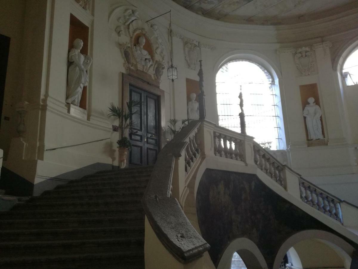 Residenza Spinelli Appartement Napels Buitenkant foto