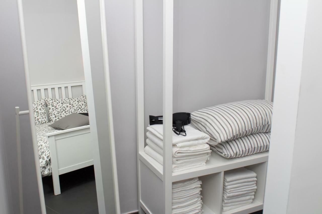 Residenza Spinelli Appartement Napels Buitenkant foto