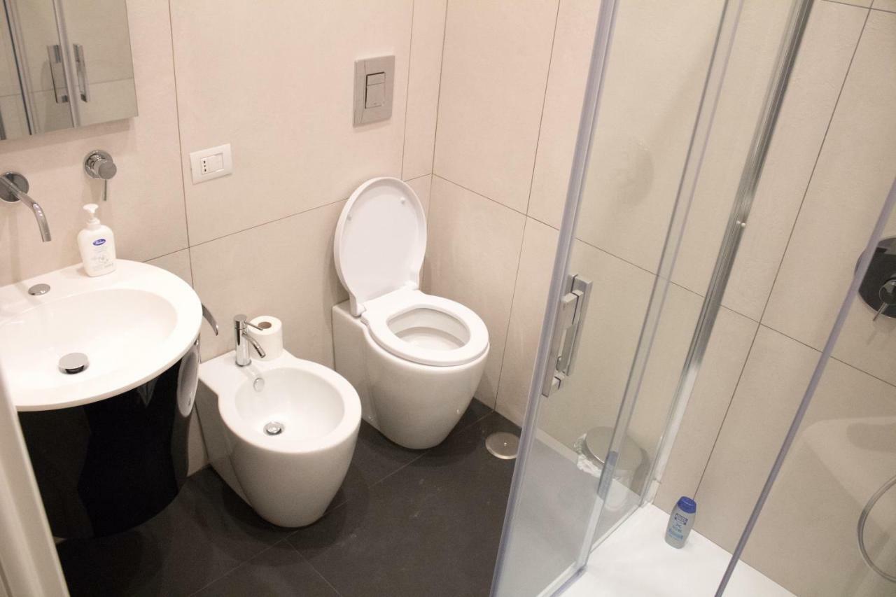 Residenza Spinelli Appartement Napels Buitenkant foto